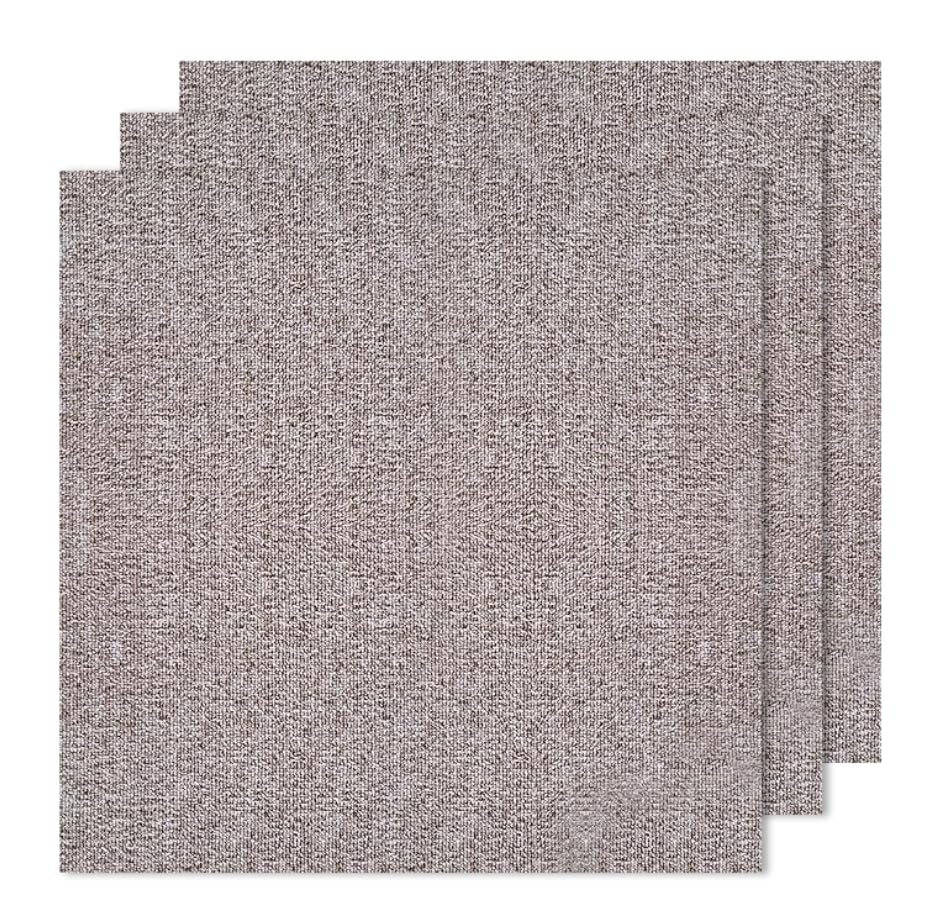 32 Pieces of 20x20 inch Square Carpet Tiles