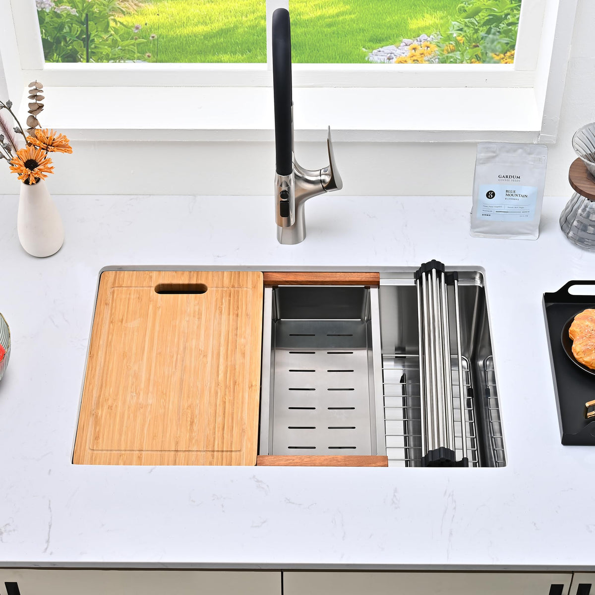 28 Inch Undermount Workstation Kitchen Sink (28*19*9 inches)
