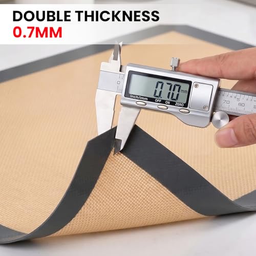 4 Pack Silicone Baking Mat Nonstick 2 Half and 2 Quarter Size - 1/4 Silicone Cookie Sheets for Baking Macaron Cookie Set of 2-2 Pack Thick Heavy Duty Reusable Mats Half Sheet for Kitchen Counter