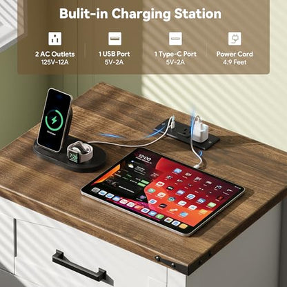 Decofy Farmhouse Nightstand Set of 2 with Charging Station, 18'' Wide Rustic End Table with USB/Type-C Ports, 3 Drawers, Wood Bedside Table for Bedroom, White