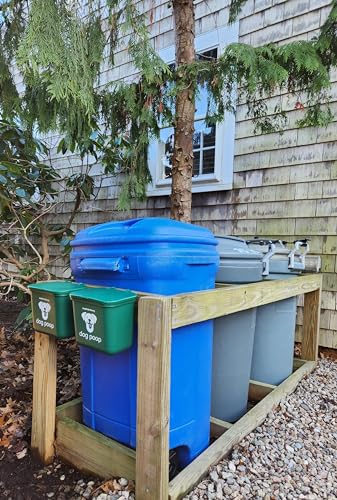 Small Hanging Wastebasket for Dog Poop in Green (Holds 7-14 Bags)