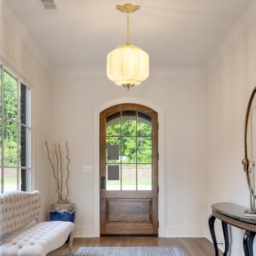 Gold Vinatge Chandelier (Green)
