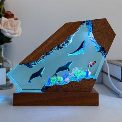 Couple Scuba Divers Resin Lamp