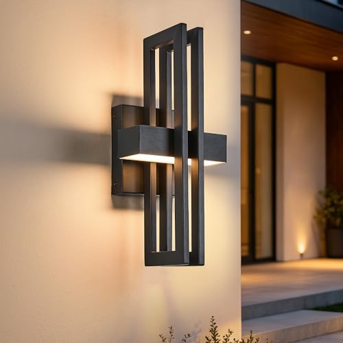 Outdoor Wall Light