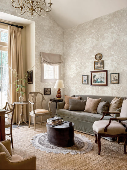 Peel and Stick Wallpaper Oatmeal Cream Vintage Forest Animals Floral Wallpaper Removable Self (Cream / 17.3" x 78.7")