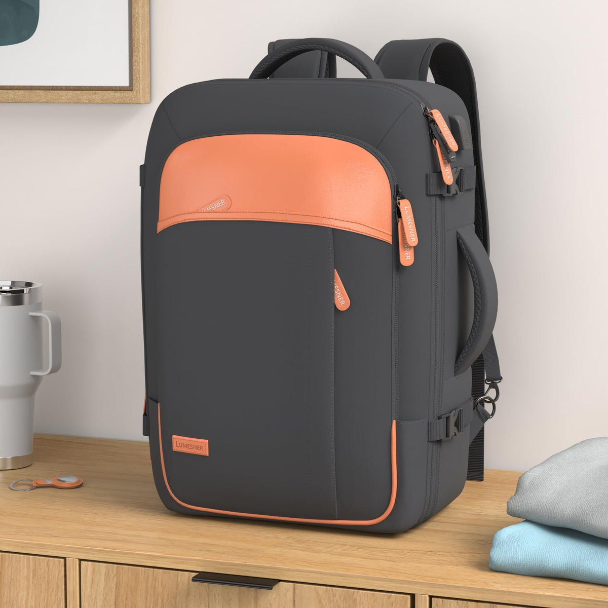40L Expandable Travel Backpack (Black / 20 inches)