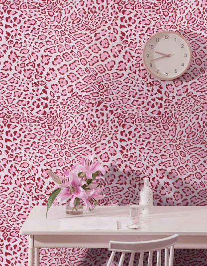 Cheetah Print Decor Peel and Stick Wallpaper (Pink / 17.3" x 118")