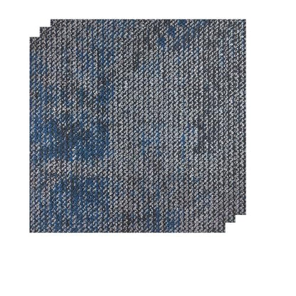 32 Pieces of 20x20 inch Square Carpet Tiles