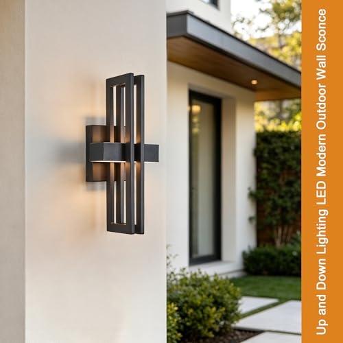 Outdoor Wall Light