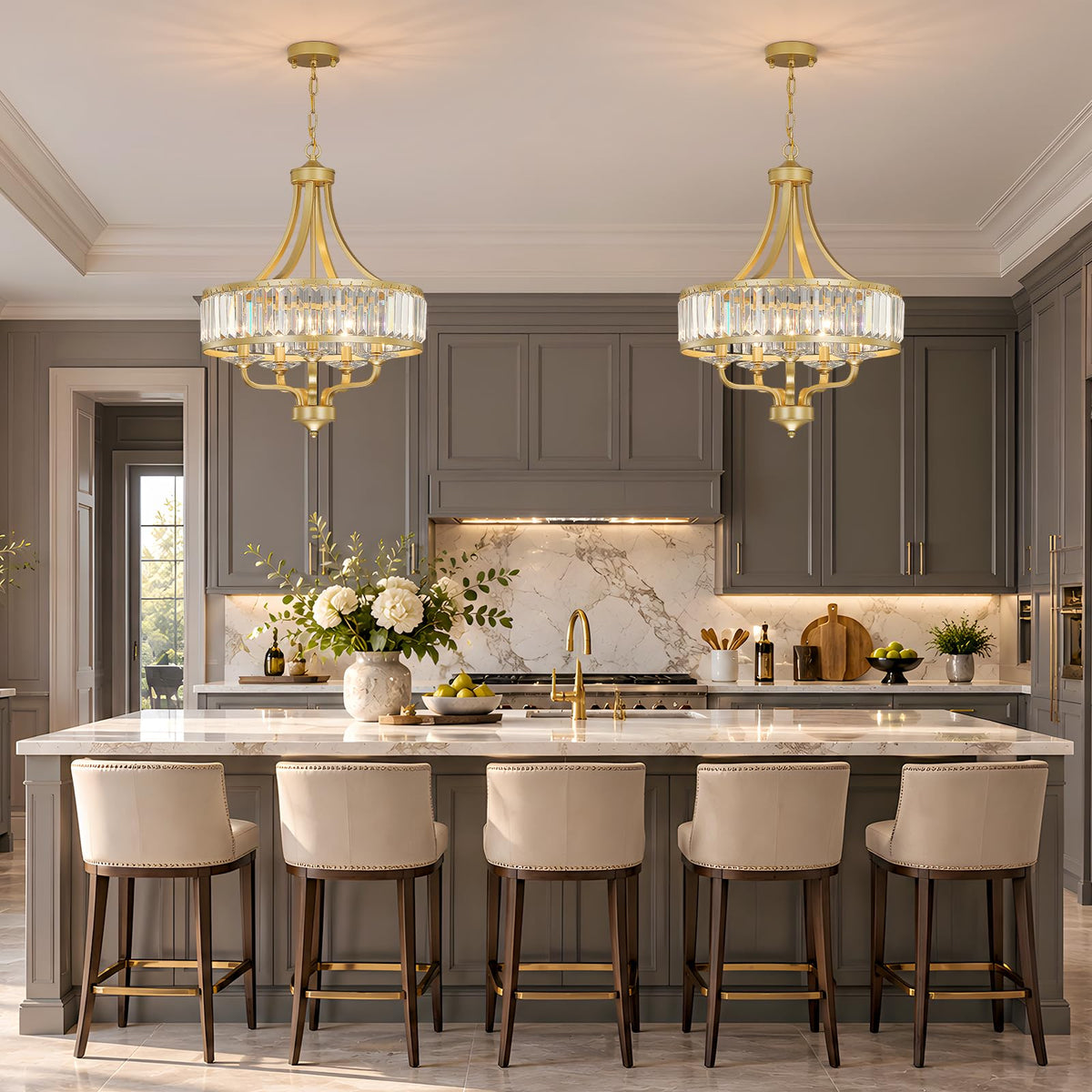 5 Light Gold Crystal Chandelier (Gold / 5-Light)