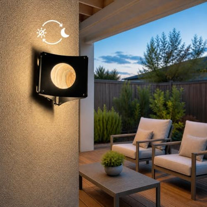 Dusk to Dawn Outdoor Wall Light
