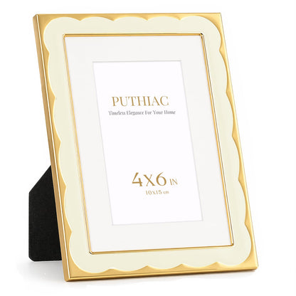 4x6 Scalloped Enamel Picture Frame (Cloud Ivory / 4x6)