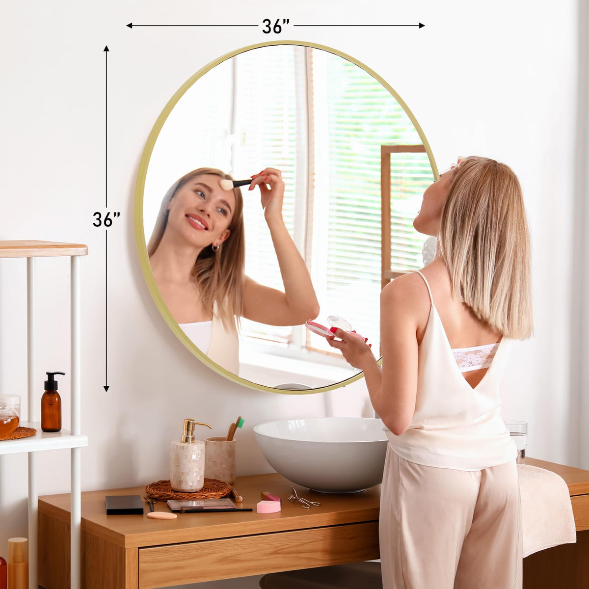 36 Inch Round Wall Mirror (Gold / 36"L x 36"W / Round)
