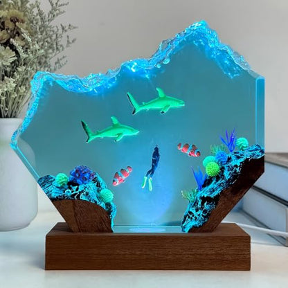 Couple Scuba Divers Resin Lamp