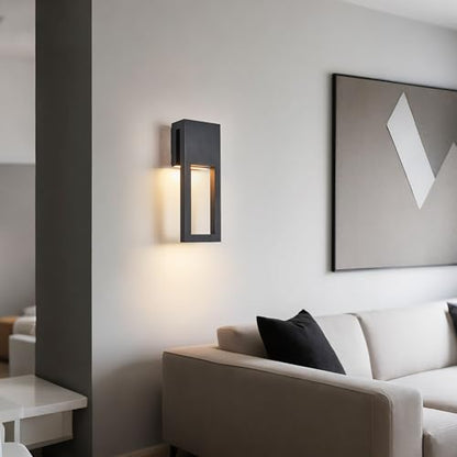 Outdoor Wall Light