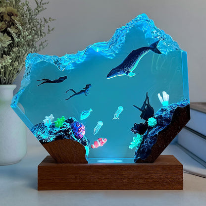 Humpback Whale Resin Lamp (Humpback Whale / L)