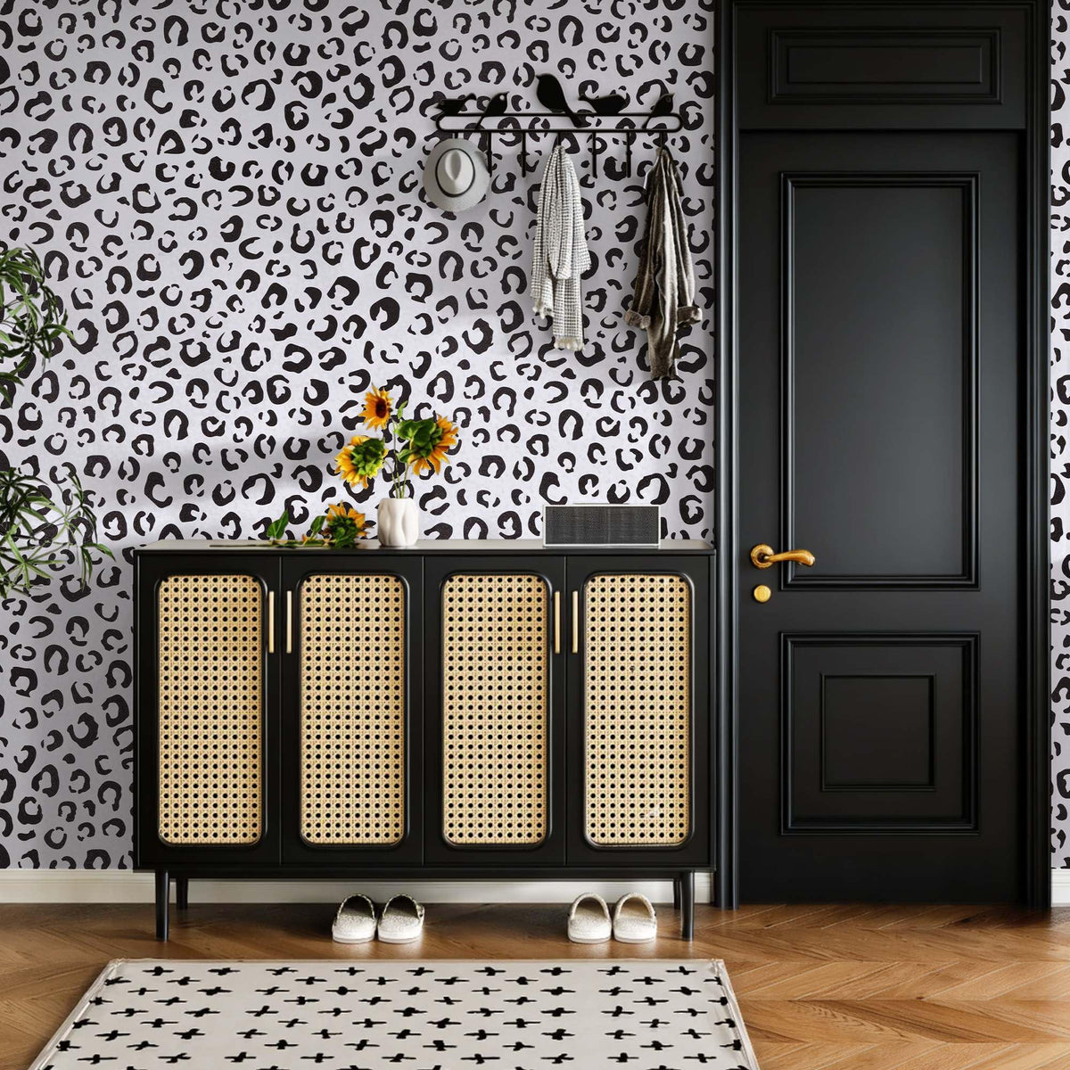 Black and White Cheetah Print Decor Wallpaper (Black/White / 17.3" x 118")