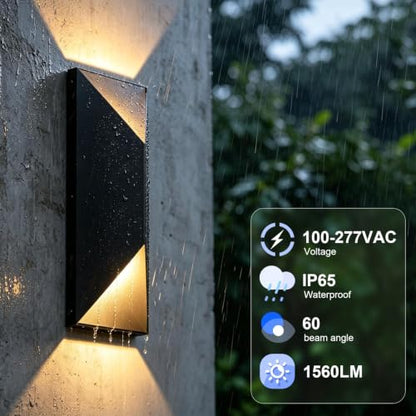 Outdoor Wall Light
