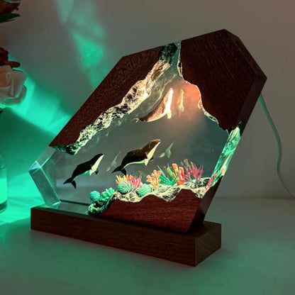 Couple Scuba Divers Resin Lamp