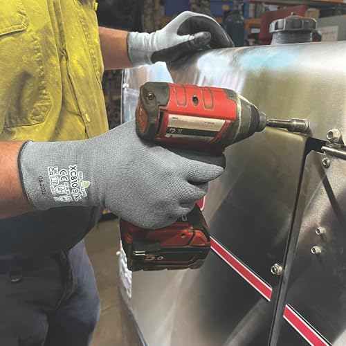 XC810 Mechanical and Industrial Protective Gloves