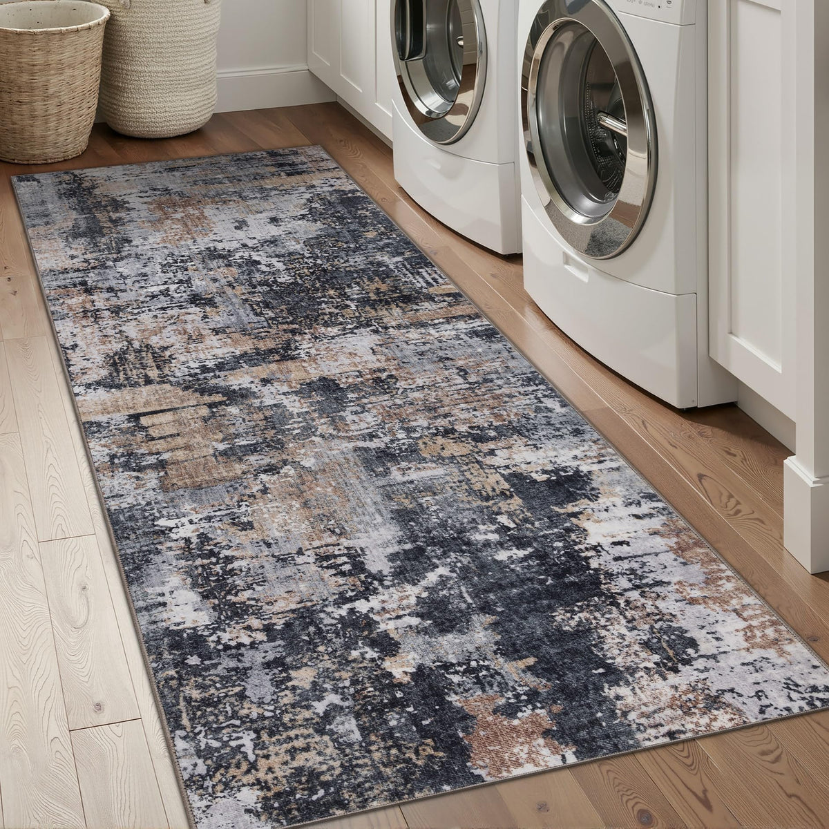 2x8 Runner Rug (Black & Cream / 2' x 8' (Rectangular))