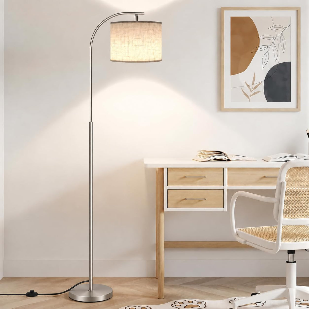 Floor Lamp with Linen Shade (Beige (Silver))