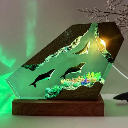 Couple Scuba Divers Resin Lamp