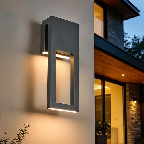 Outdoor Wall Light