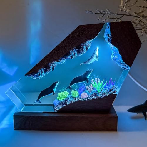 Couple Scuba Divers Resin Lamp
