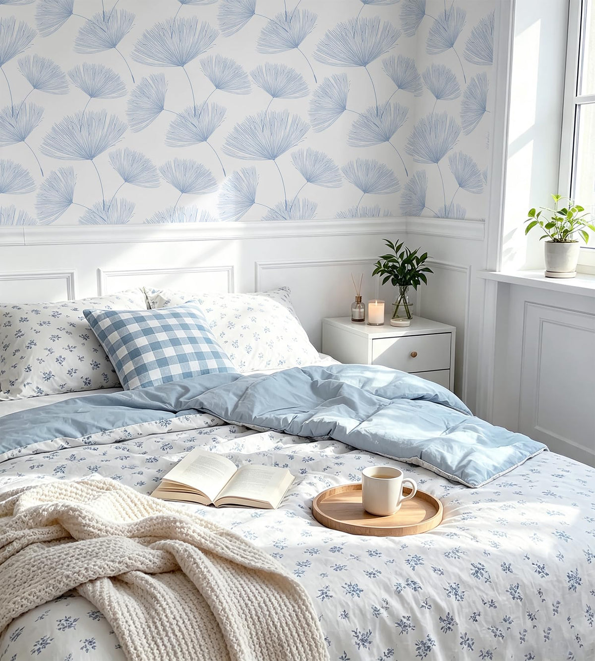 Blue and White Peel and Stick Wallpaper Dandelion 17.3in x197in Contact Paper Peel and Stick Wall Paper Modern Boho Self Adhesive Removable Vinyl Wallpaper for Bedroom Bathroom (Blue/White / 17.3" x 197")