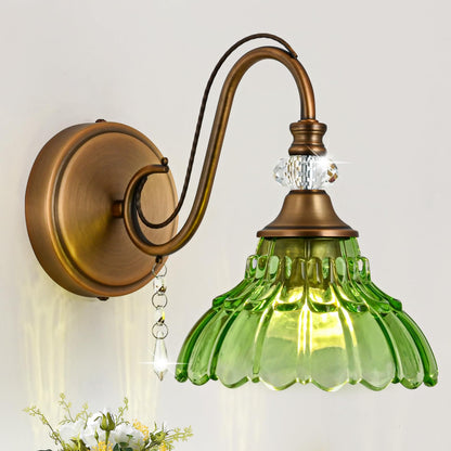 1 Piece Vintage Wall Sconce (Antique Brass and Green / 1-Light)
