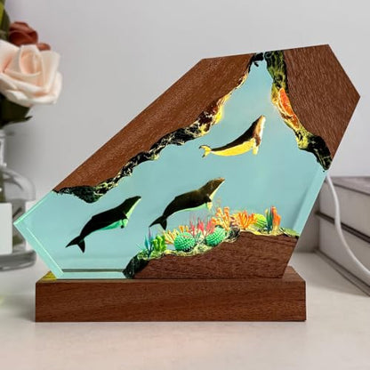 Couple Scuba Divers Resin Lamp