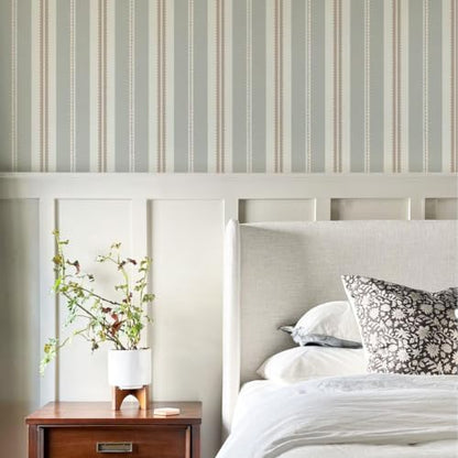 Striped Wallpaper (Gray / 17.3"x118")
