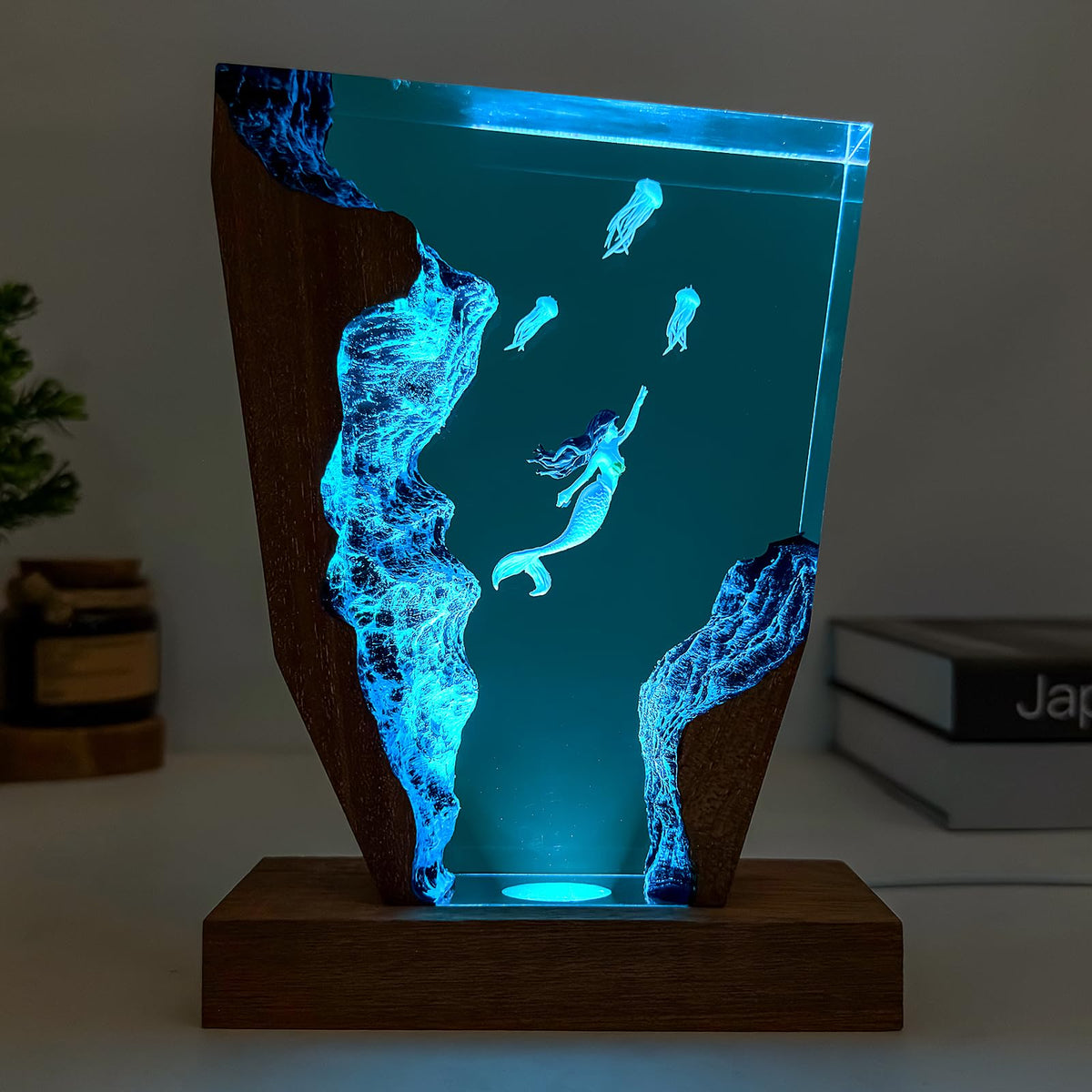 Mermaid Ocean Resin Lamp (Mermaid / S)