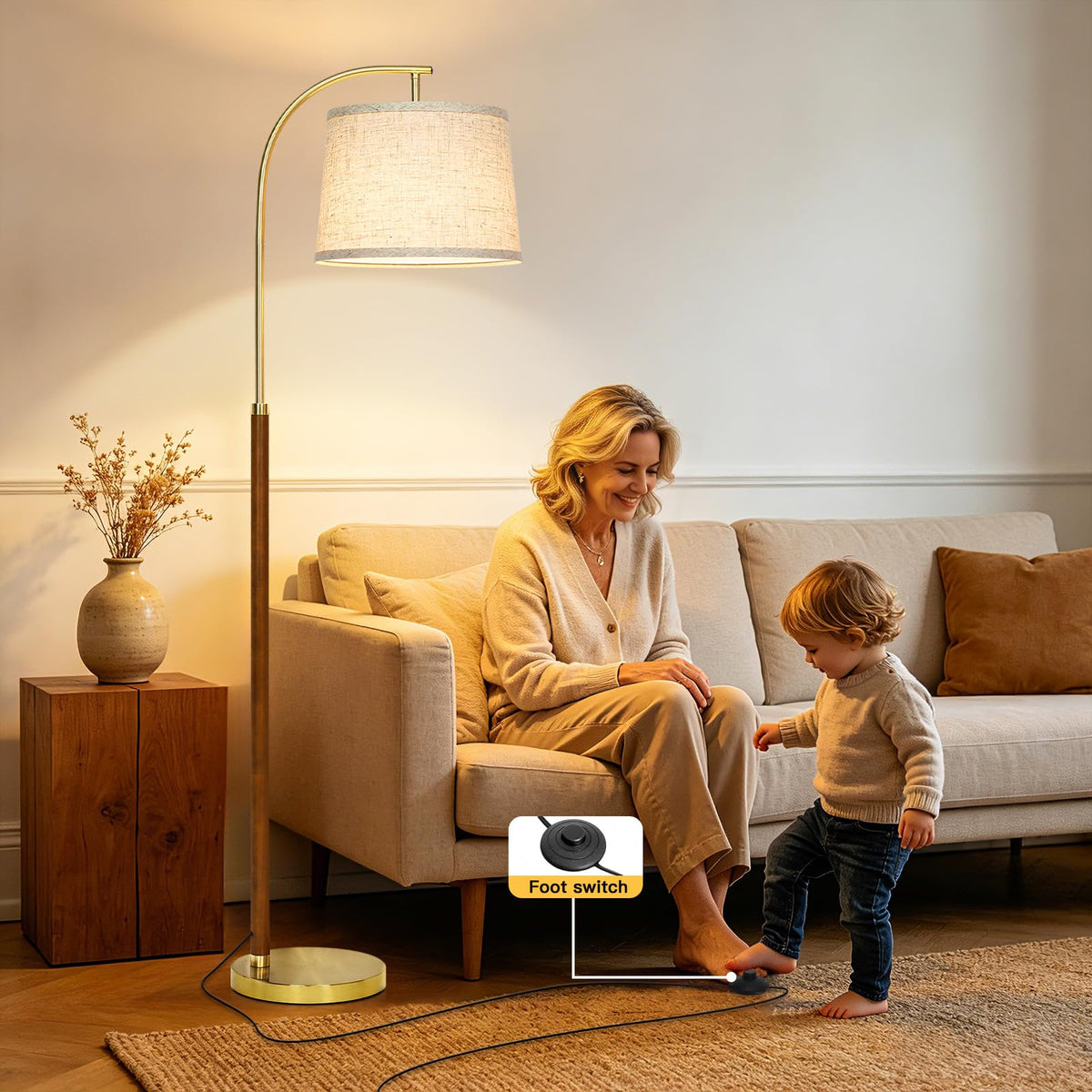 Wood Arc Floor Lamp (Gold and Walnut A)